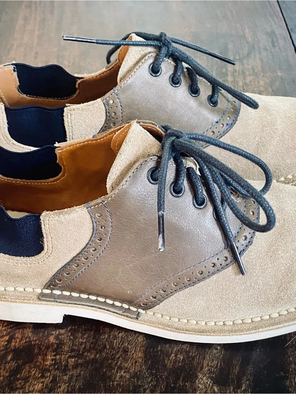 Camper Men's Two-Tone Suede Lace-Up Shoes in Beige and Dark brown